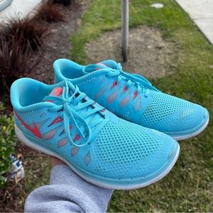 Nike Free 5.0 shoes